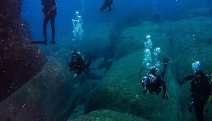 Underwater stone structures near Yonaguni Island (Japan)