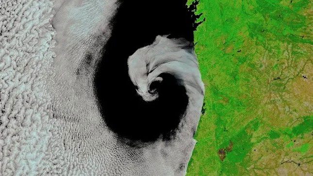 Unusual Spiral Cloud