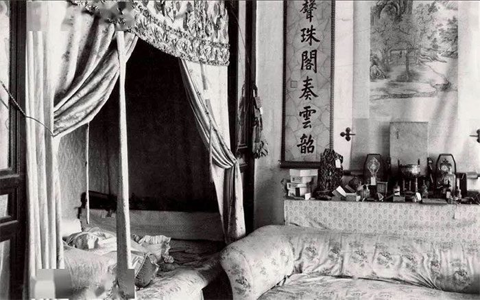 This was the actual residence of the emperors during the mid to late Qing Dynasty.