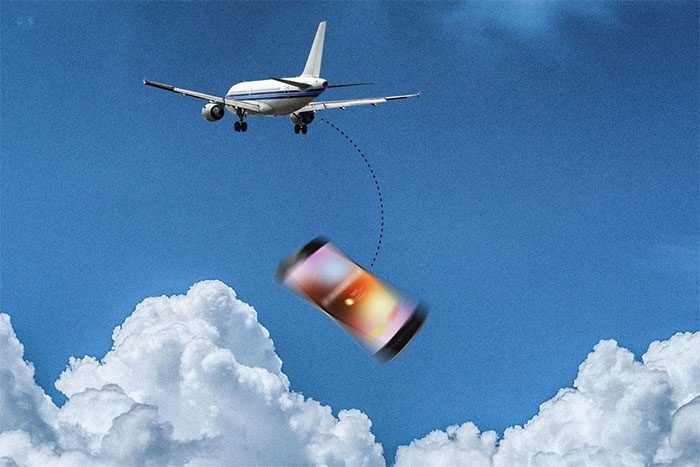 Illustration of a smartphone falling from an airplane.