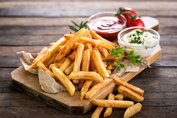 Acrylamide, a toxin found in cigarette smoke, is also produced when frying potatoes