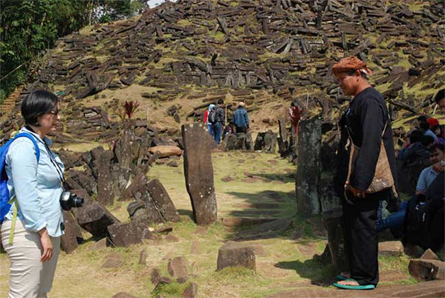 kim tu thap Gunung Padang 1