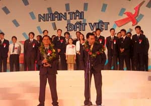 launching the competition for recovery of vietnamese land 2006 3811