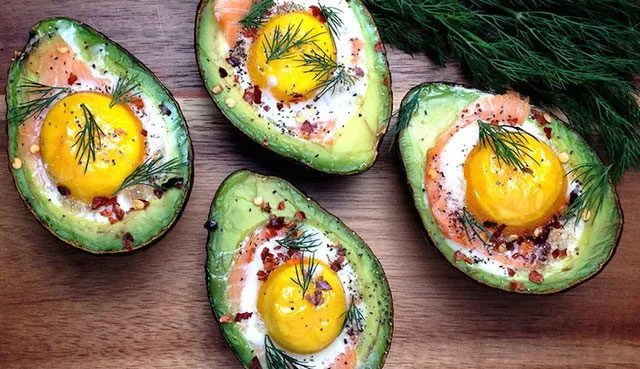 Avocados are rich in lutein carotenoid, which reduces the risk of macular degeneration