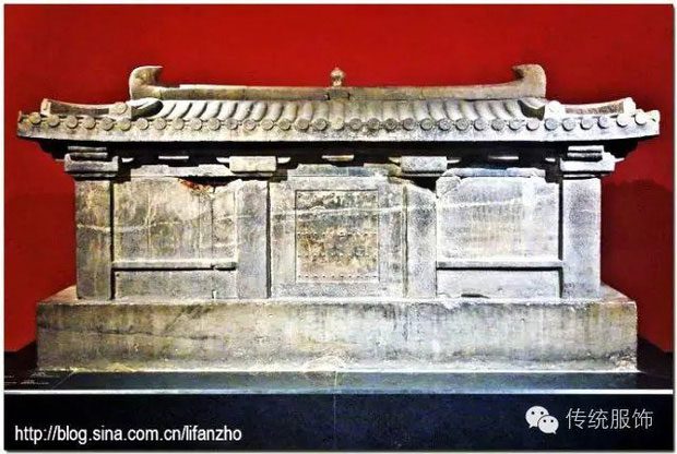 Coffin of the granddaughter of Empress Yang Lihua