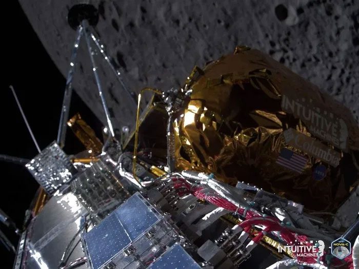 The Odysseus lander of the United States orbits the Moon during the IM-1 mission