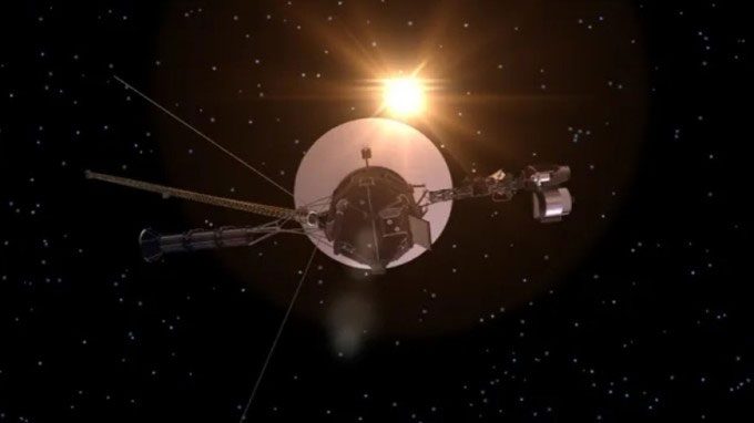 Voyager 1 resumes normal operations after 6 months of malfunction.