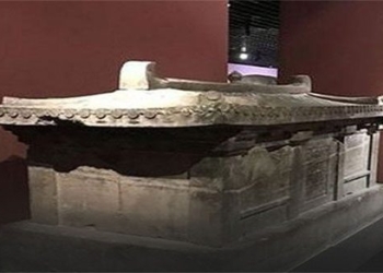 the legend of the chinese princess and the mystery of 4 people who will die on the coffin lid 100744