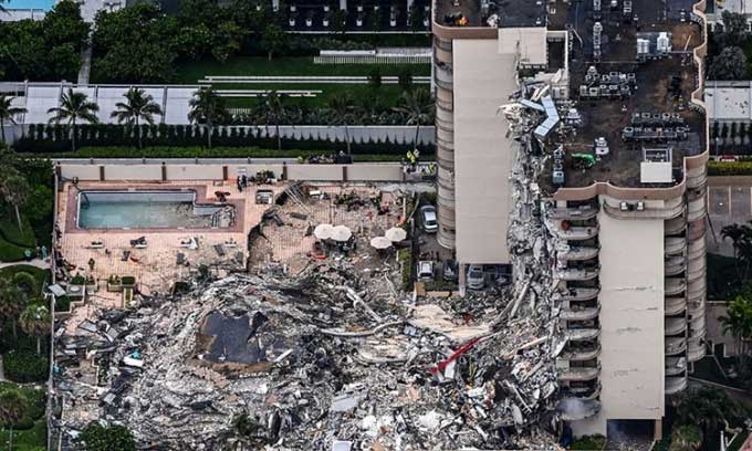 Champlain Towers building in Florida collapsed in June 2021.