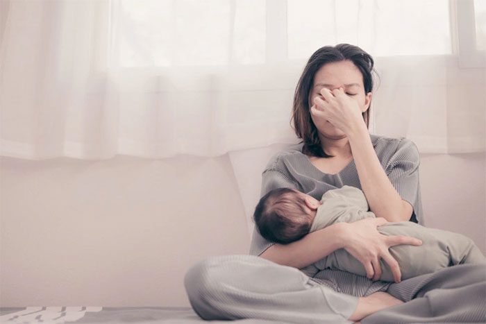 Postpartum depression leads to significant repercussions for mothers, newborns, and families.