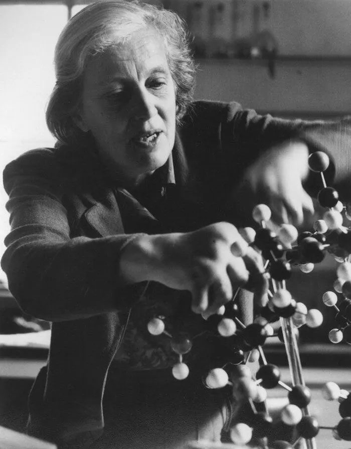 Dorothy Hodgkin is the recipient of the 1964 Nobel Prize in Chemistry.