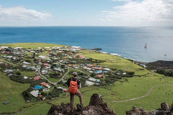 The only town of Tristan da Cunha is Edinburgh of the Seven Seas