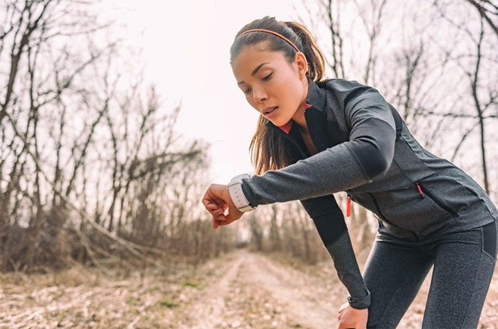Middle-aged individuals need to be cautious when playing sports