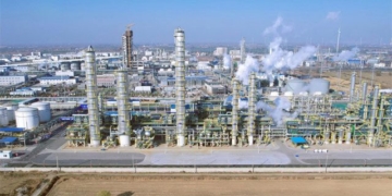 china tests largest ethanol production equipment in the world 131901