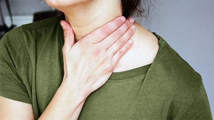Streptococcal pharyngitis can cause a burning sensation in the throat.