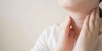 how to soothe a sore throat fast after cold 132431