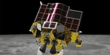 japanese spacecraft lands on the moon 131823