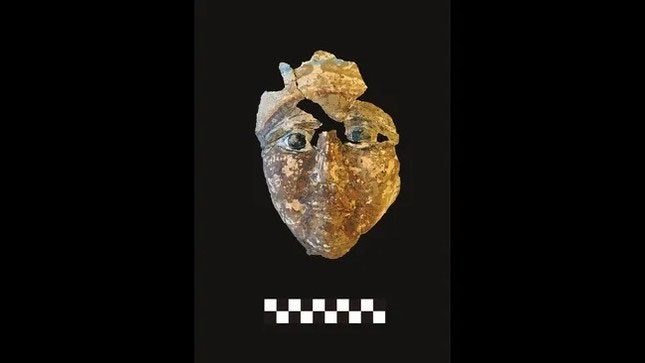 Mummy mask unearthed by the excavation team at Saqqara