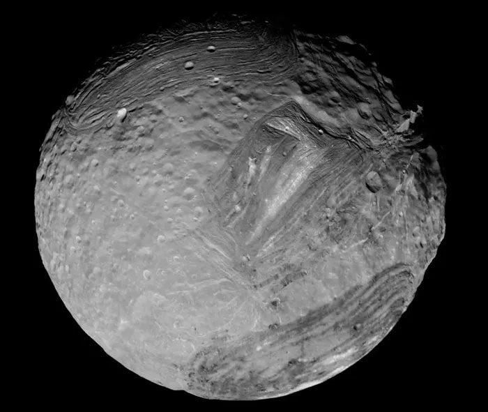 The moon Miranda