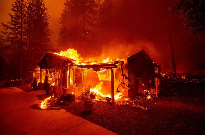 A house burned in Paradise, California, in 2018