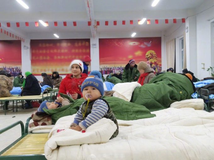 Residents evacuated to safety after the terrifying aftershocks.