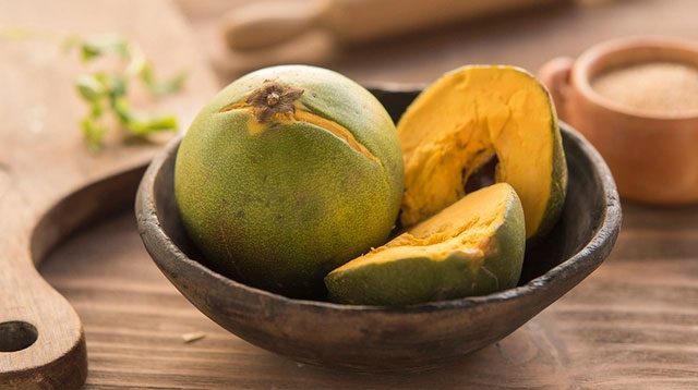 Regular consumption of kiwifruit will help you achieve healthier and more beautiful skin.