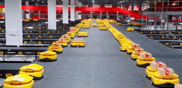 Autonomous sorting robots at Viettel Post's intelligent sorting technology complex.