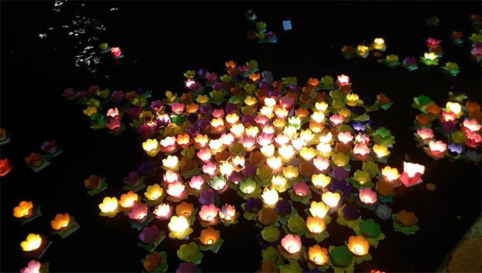 On this day, people often go to temples or release floating lanterns.