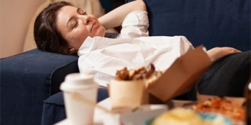 what happens in the body when you overeat 132451