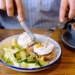 why you should not eat eggs and drink coffee at the same time 131547