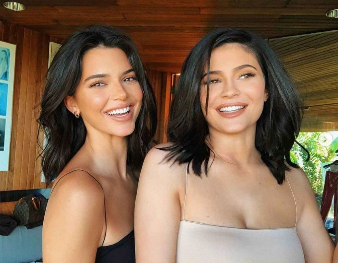 Kendall Jenner (left) and Kylie Jenner (right).