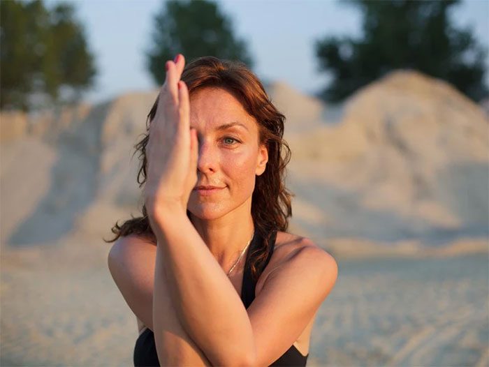 Wrist hook stretch.