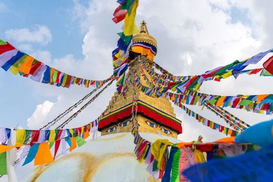The top of the stupa symbolizes Mount Meru, known as the king of mountains.