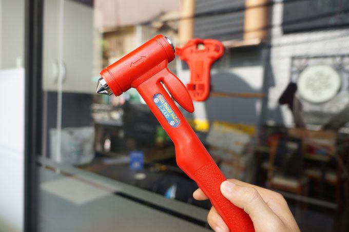 Emergency Escape Hammer