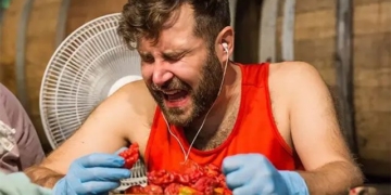 canadian man breaks world record for fastest chili pepper eating 130212