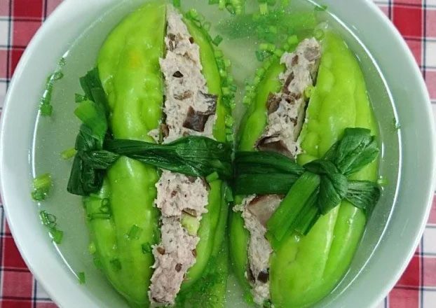 Bitter Melon Soup with Lean Meat