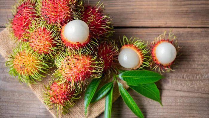 Rambutan contains many nutrients such as vitamins A, B3, B6, B9.