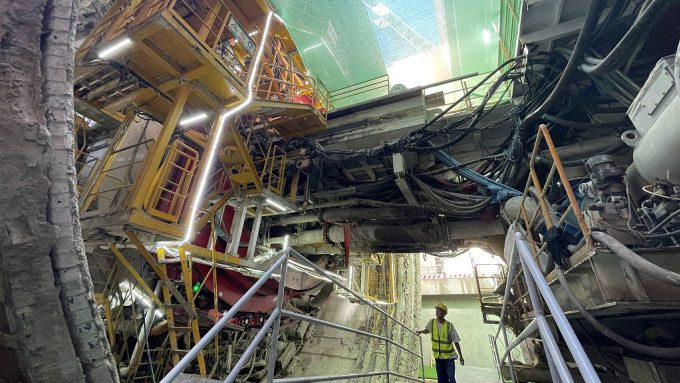 China excavates expressway tunnel in Beijing using the shield tunneling method on August 21.
