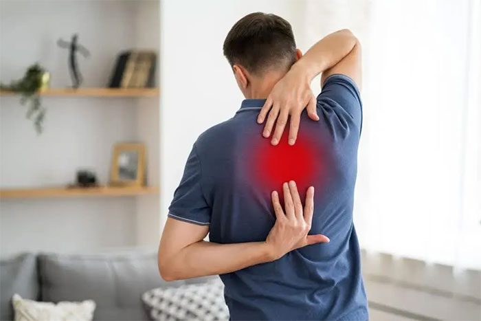 See a doctor early if upper back pain interferes with daily activities.