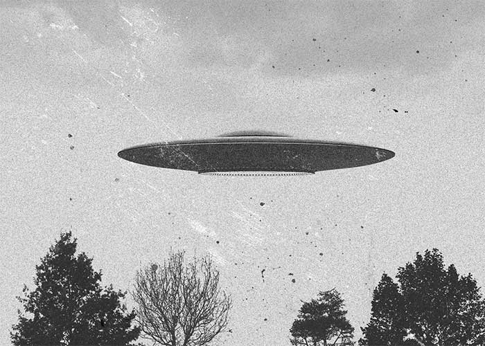 UFO does not resemble a regular aircraft