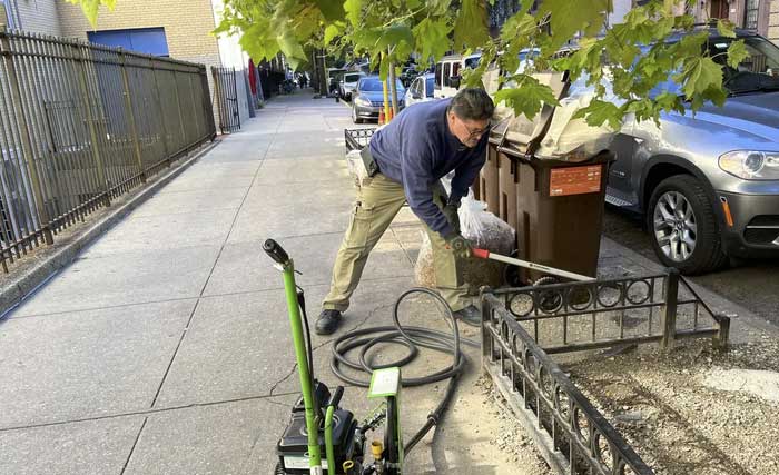 The city is using "chemical weapons" to eliminate rodents.
