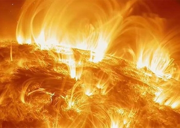discovery of hot sirius with temperature difference of up to 6 000 degrees 129252