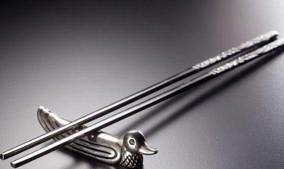 Silver chopsticks are one of the items used to test for poison in dishes served to the emperor