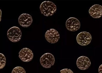 golden treasure discovered 2000 year old in wales