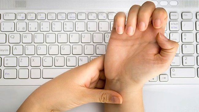 Carpal Tunnel Syndrome can cause many inconveniences for patients