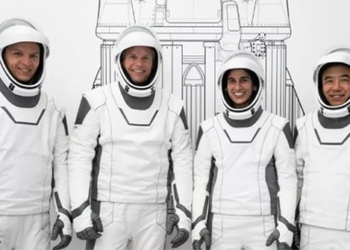 identity of the spacecraft launching to international space station on august 25 129299