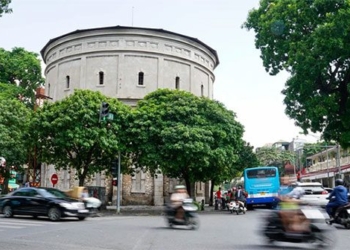 inside the water tower 129 years old will soon open to visitors 130943