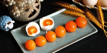 is salted egg yolk good for you but who should not eat this type of egg 129484