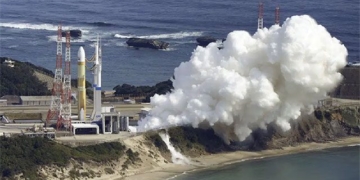 japan faces challenges in ambition to explore moon of mars 131378