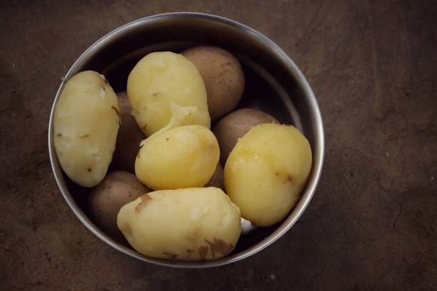 Cooking and cooling starchy foods increases fiber content